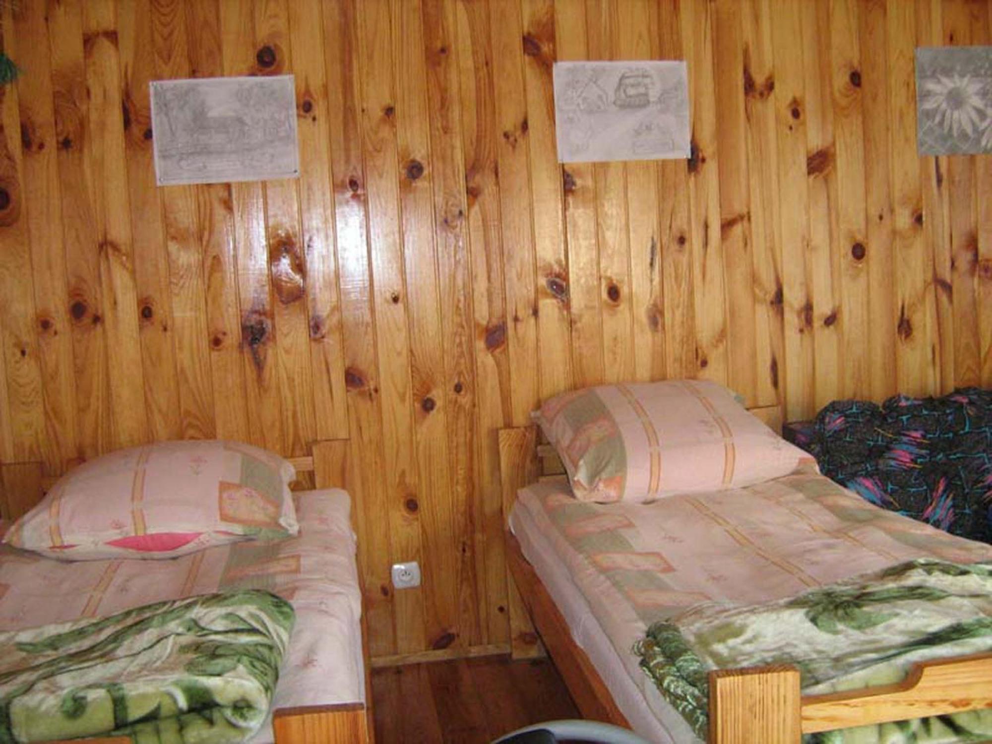Agro-Tur Domki W Szuwarach Kuty Zimmer foto